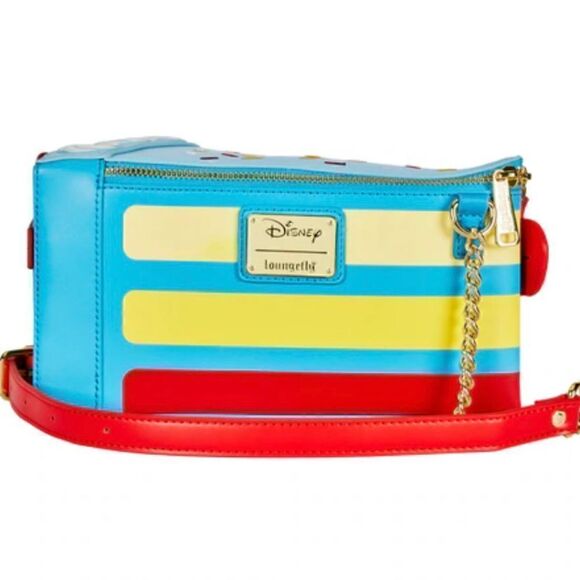 Snow White Cake Bundle!! Crossbody Bag, Card Wallet & Key Chain NEW Loungefly - Picture 2 of 11
